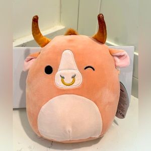 Howland the Bull Squishmallows 7” NWT